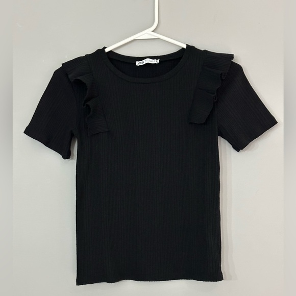 Zara: Women’s Short Sleeve Ruffle Top- Size Small - Picture 1 of 8